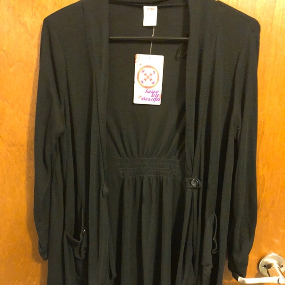 Love By Design Sweaters - 🆕Love By Design 3/4 Sleeve Asymmetrical Cardigan